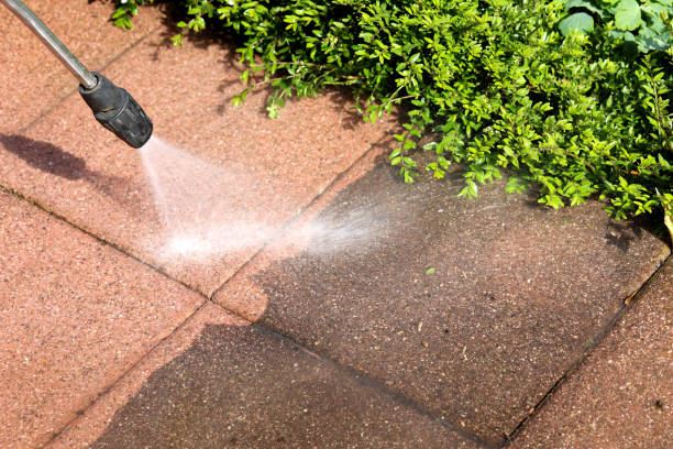 Best Concrete Pressure Washing  in Newmanstown, PA